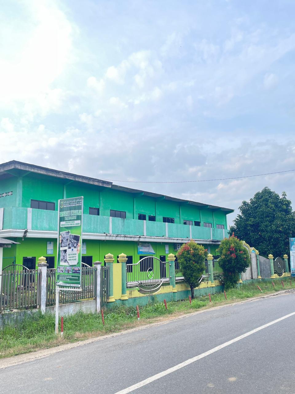 Gedung SMK Cendikia Husada